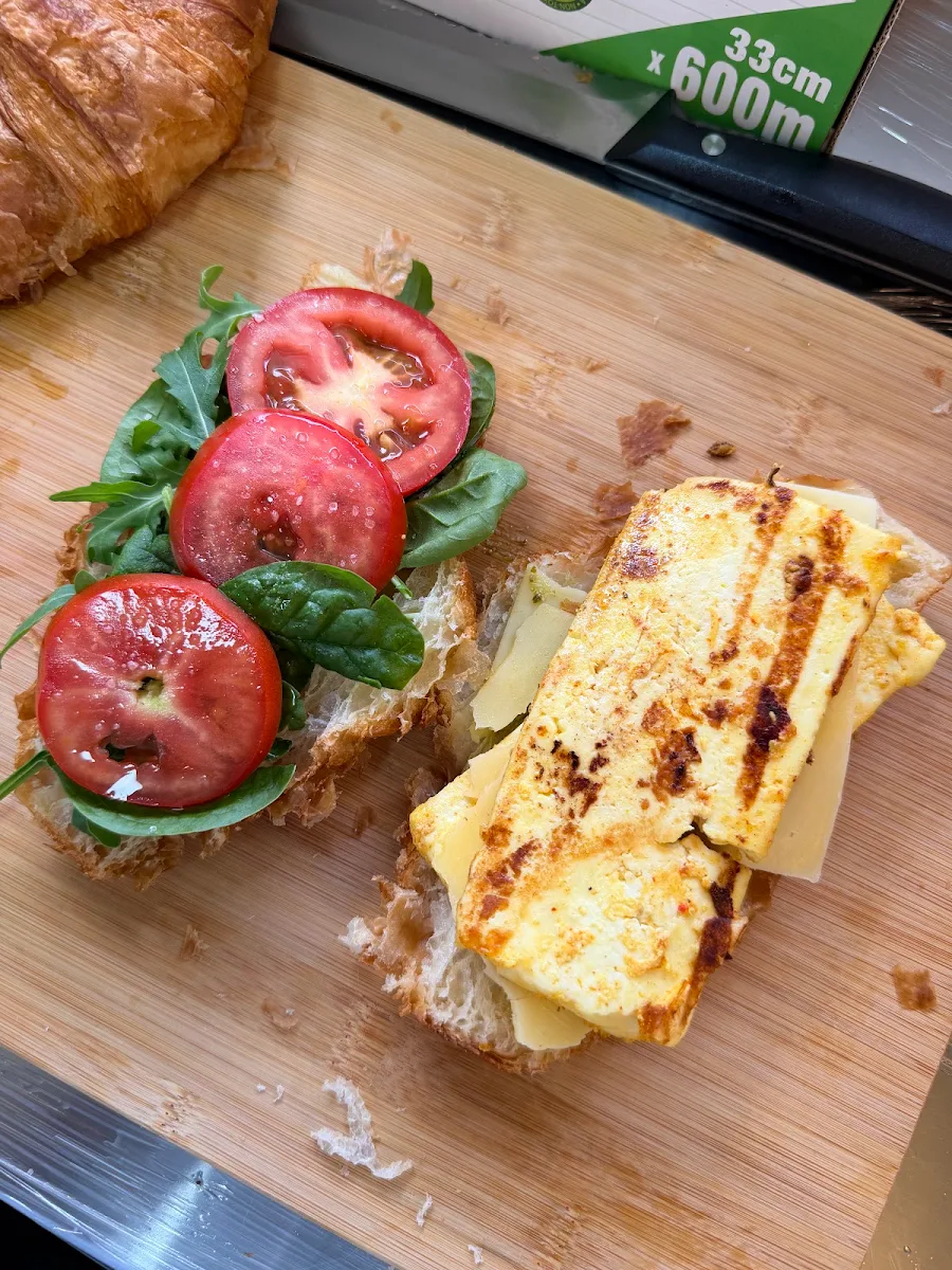 Highlights, KAFE.CBR | CAFE IN GREENWAY