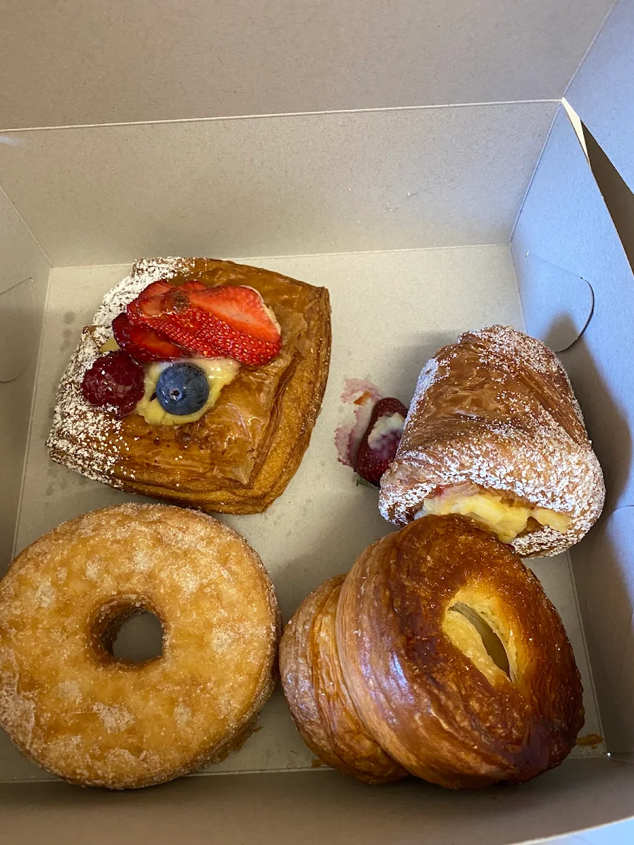 Cronuts, La Belle Patisserie