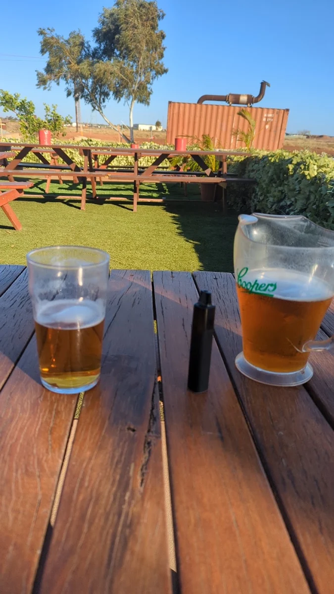 Highlights, The Walkabout Hotel