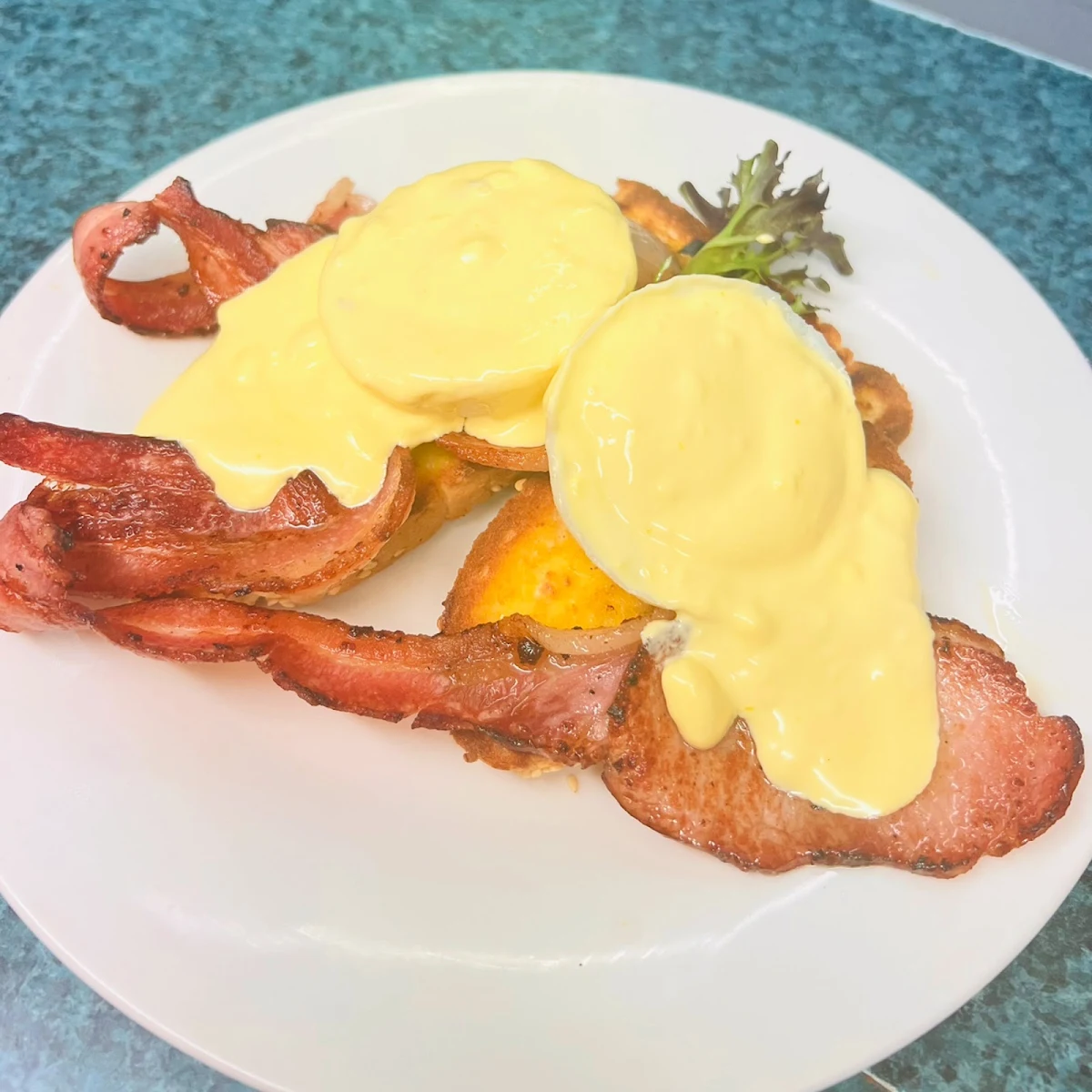 Eggs Benedict, The Summerhouse Coffee Lounge
