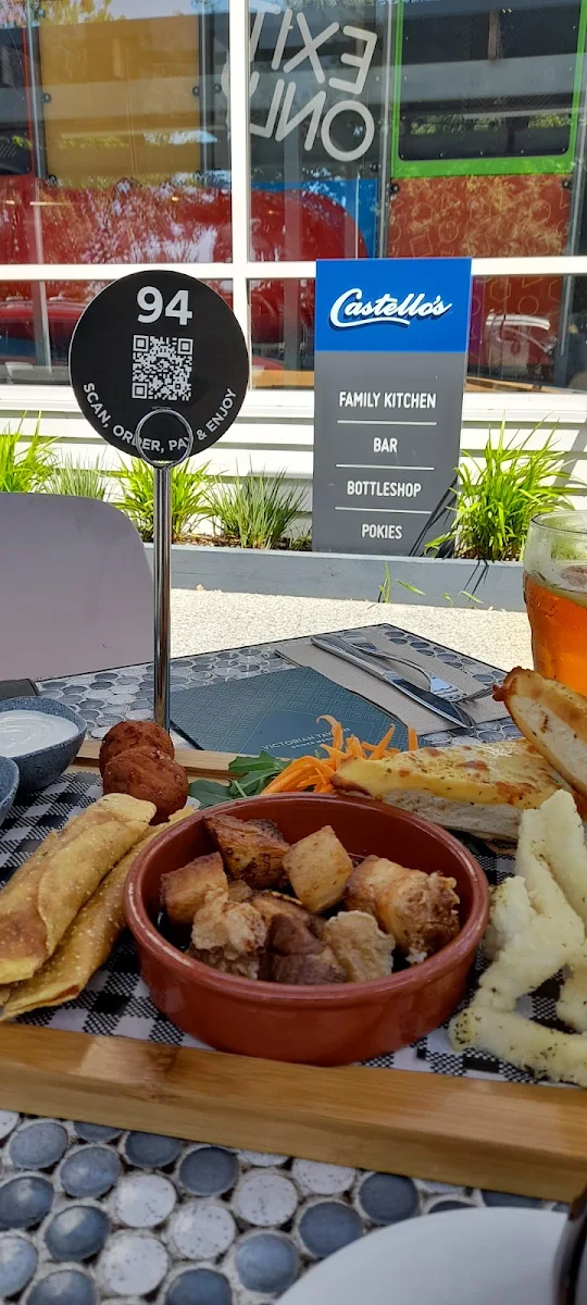 Share Platter, Castello's Victorian Tavern