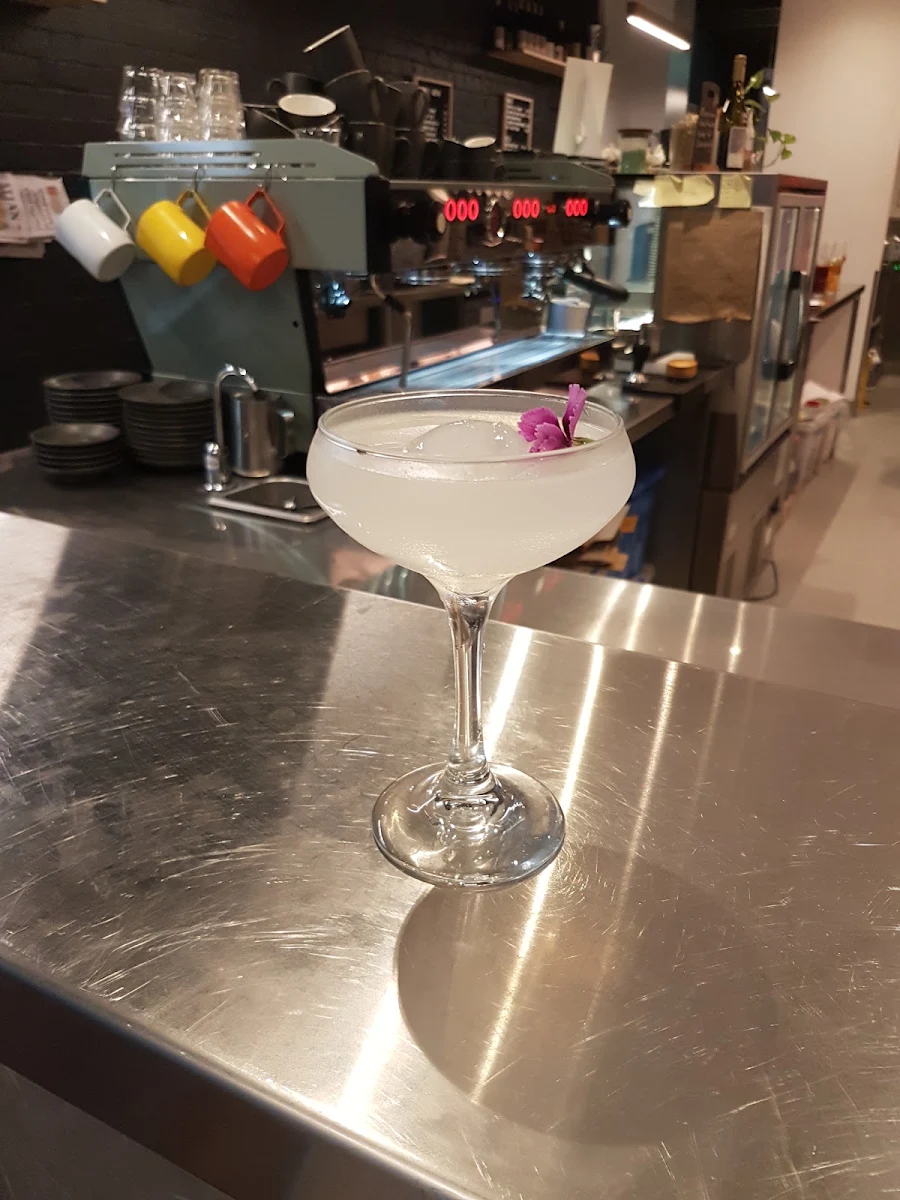 Cocktails, Frankie and George