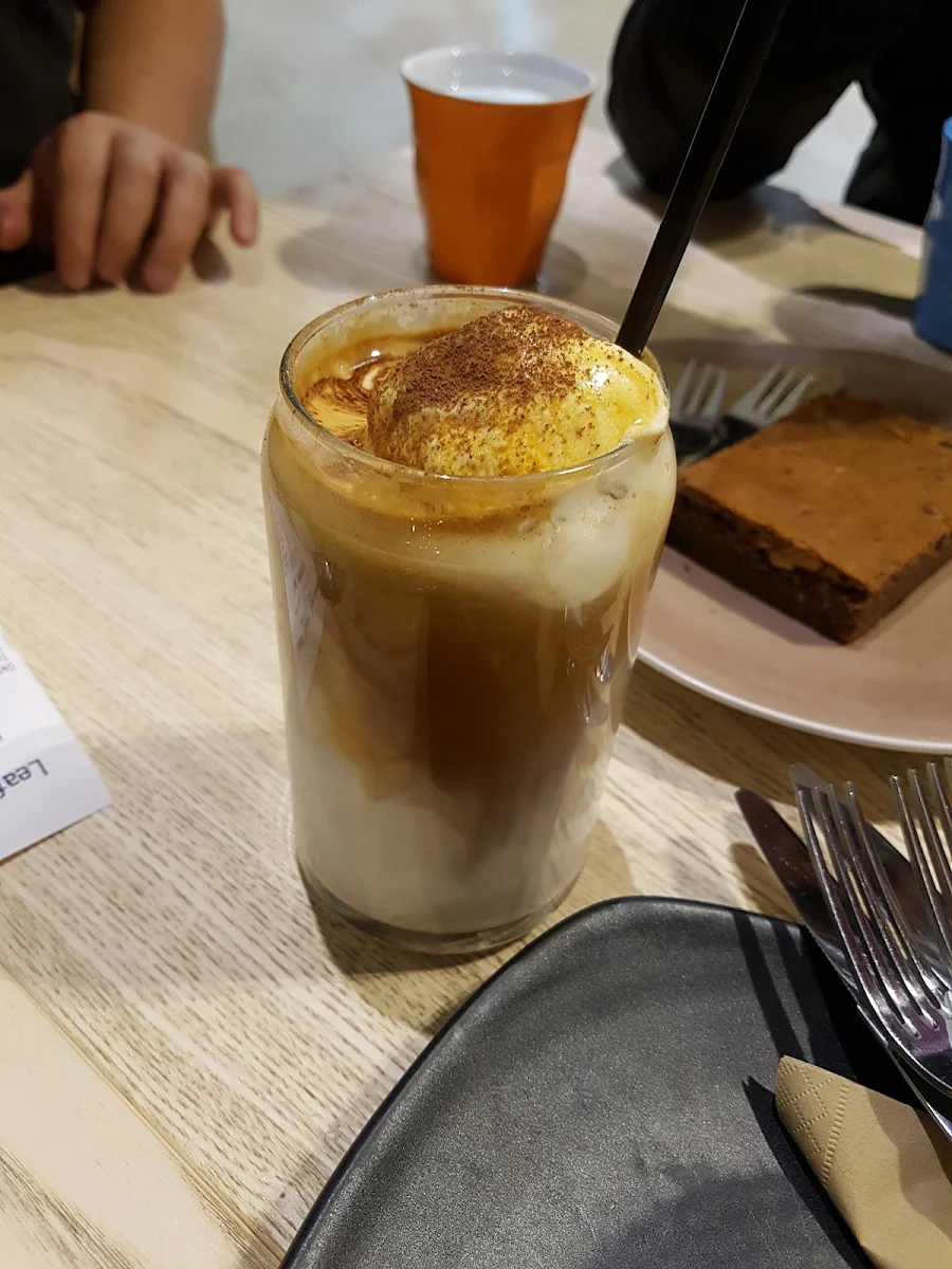 Ice Coffee, Leaf Cafe & Co