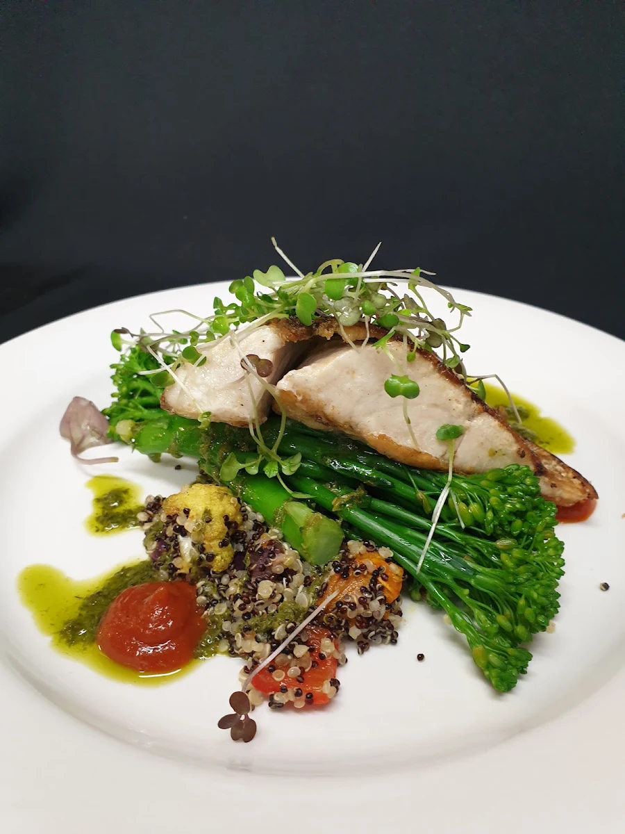 Highlights, Restaurant @ Glen Erin