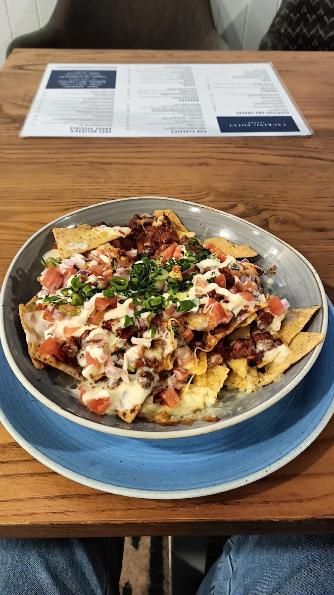 Beef Nachos, Tacking Point Tavern