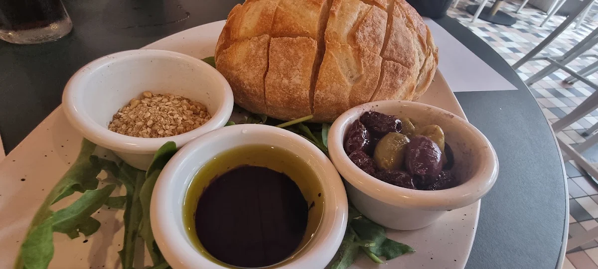 Cob Bread Dip Platter, The Illawarra Hotel