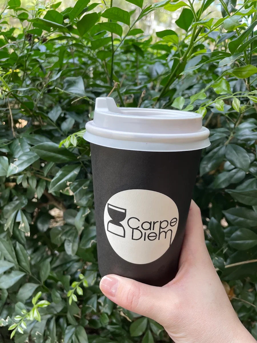 Highlights, Carpe Diem Cafe