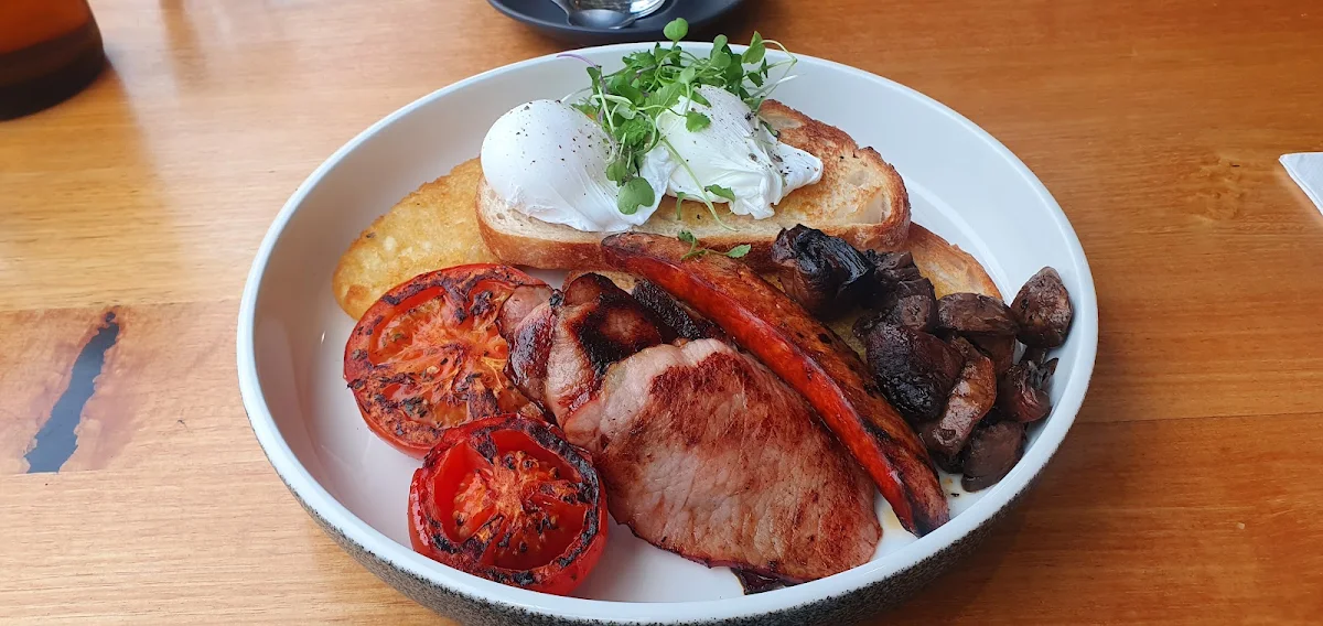Big Breakfast Plate, The East Pantry
