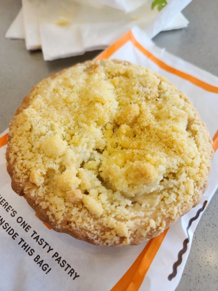 Medium Apple Crumble Pie, Beefy's Traveston