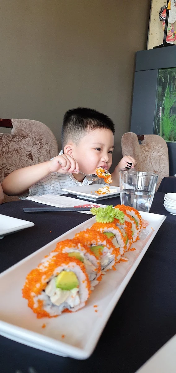 Flying Cali Roll, Nishi