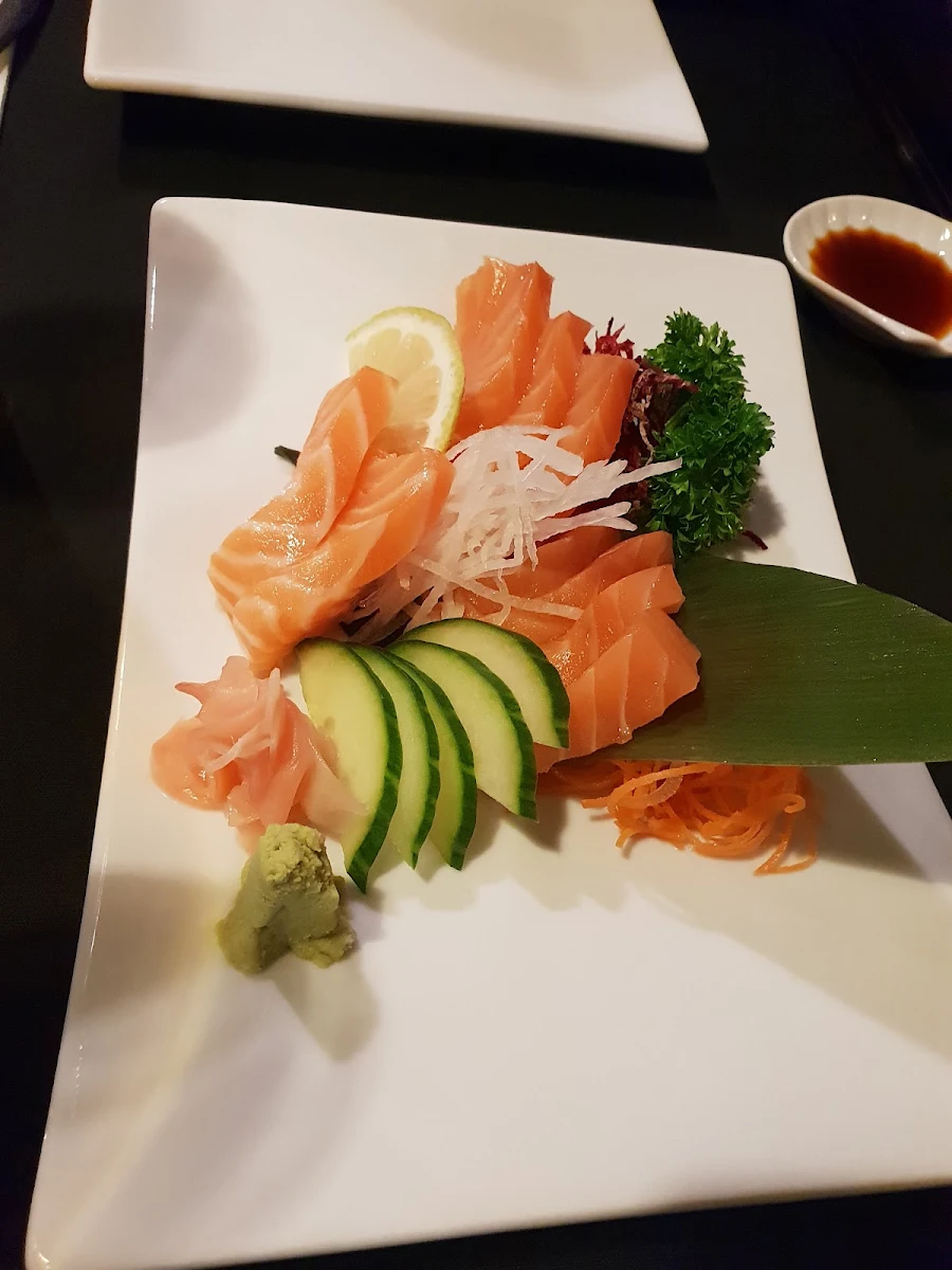 Sashimi 9, Nishi