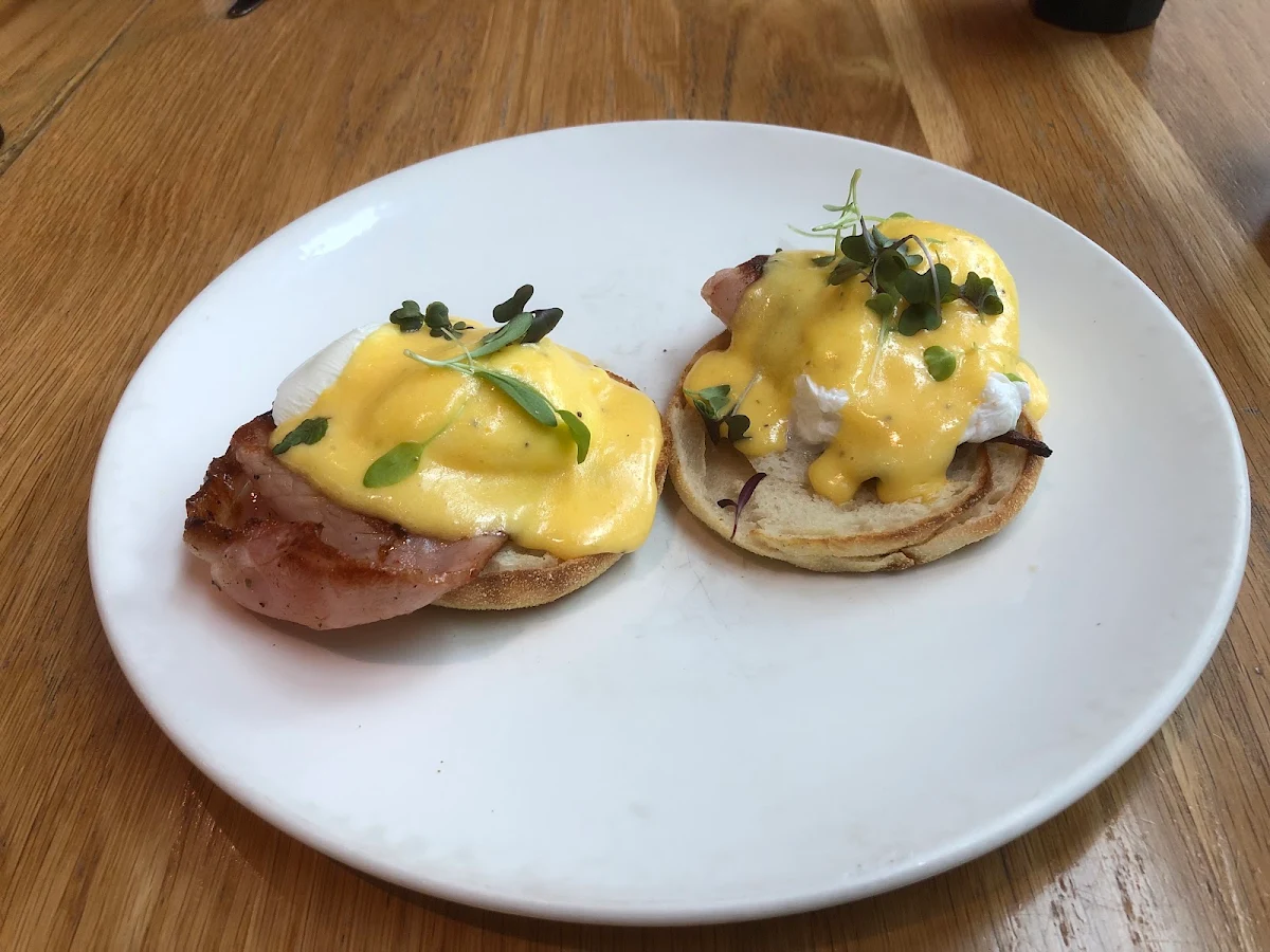 Eggs Benedict, Lilly's Espresso and Cucina