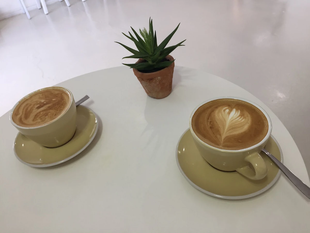 Highlights, Little Pegs Cafe