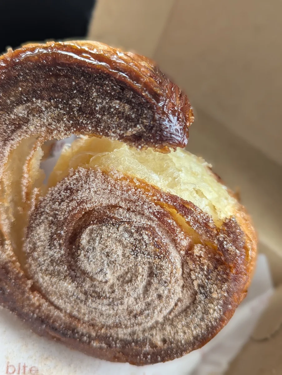 Highlights, bite.