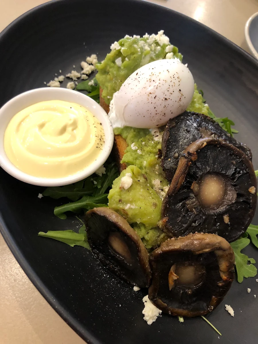 Highlights, Gravity Cafe Bar