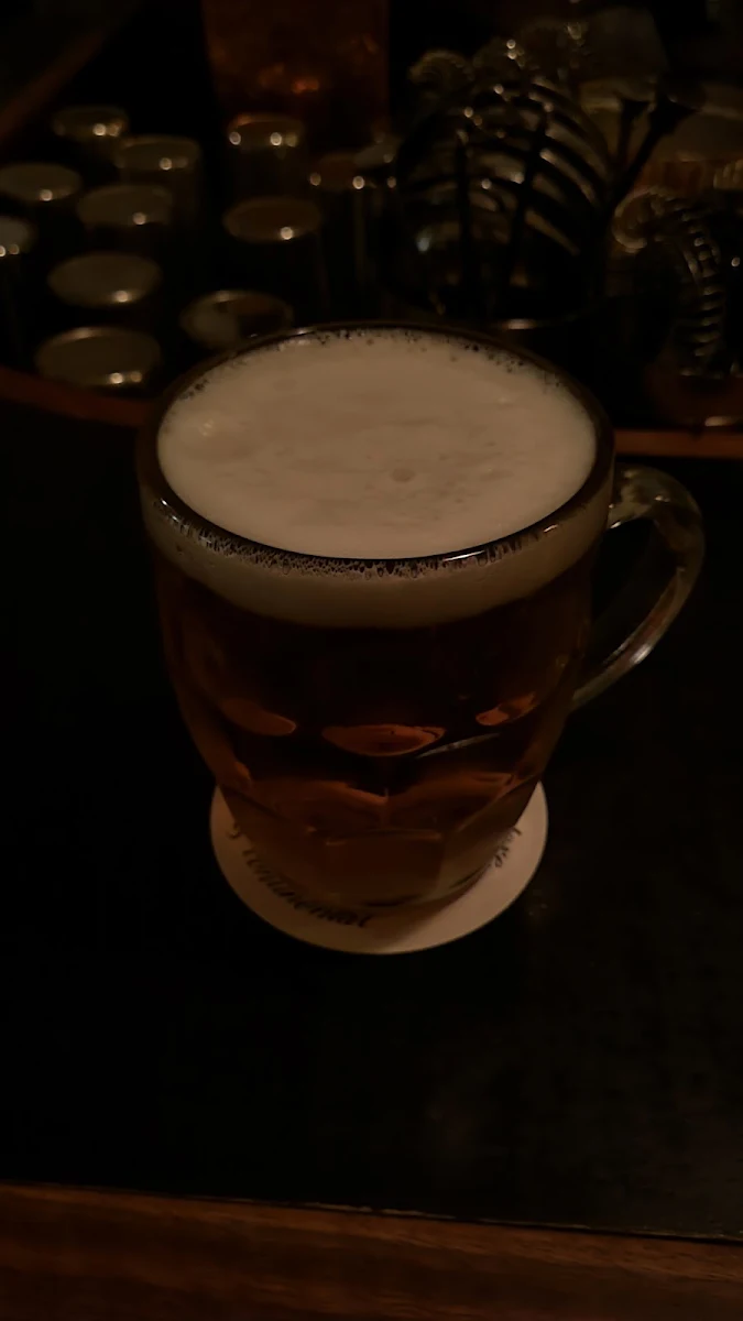 Lager, Joe's Shoe Store