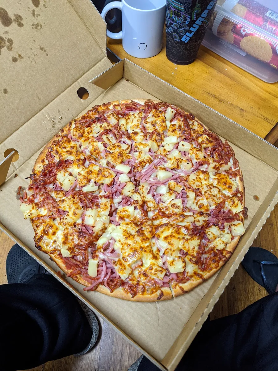 Hawaiian Pizza