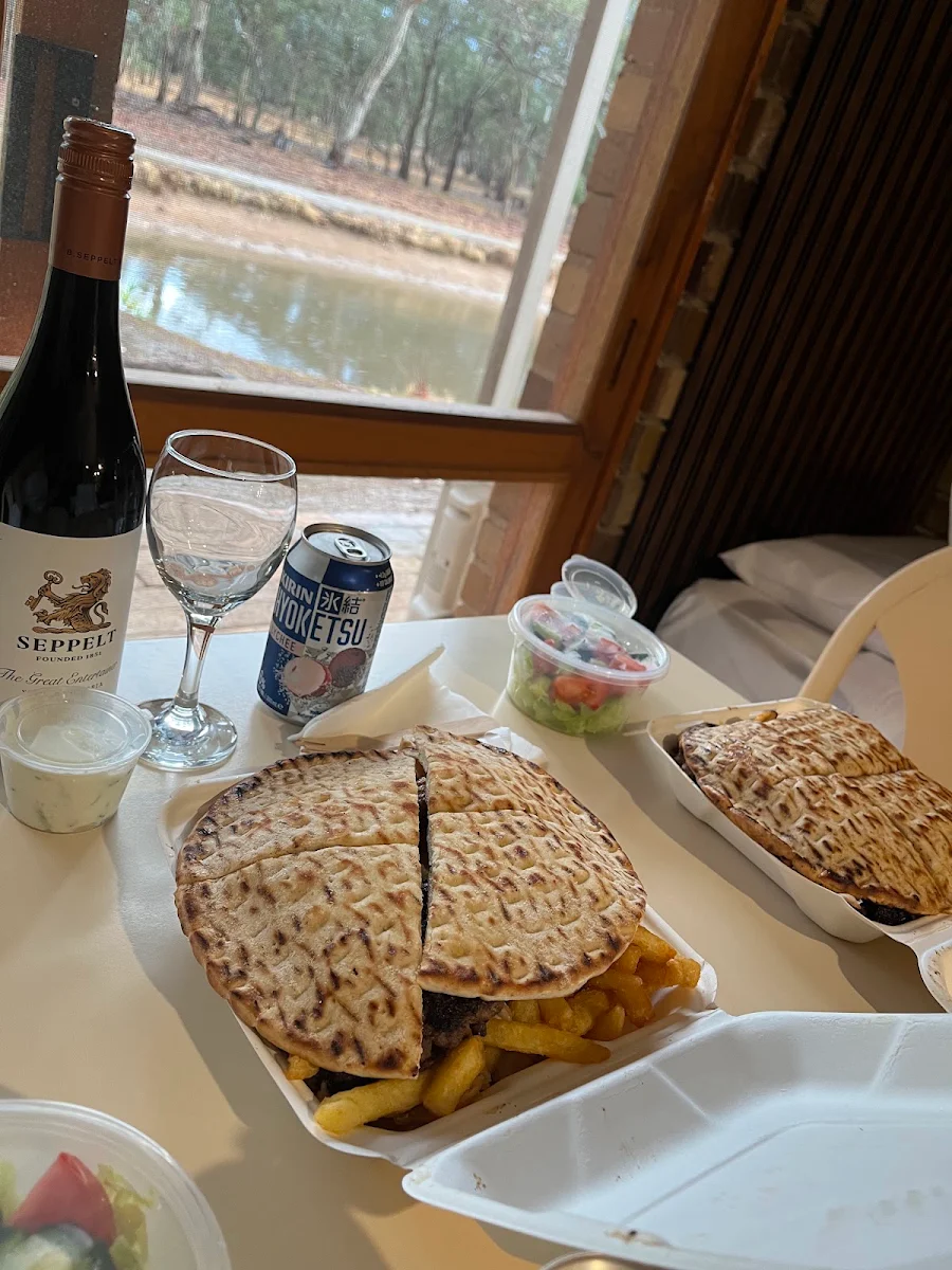 Highlights, Peter Rita Souvlaki Bar