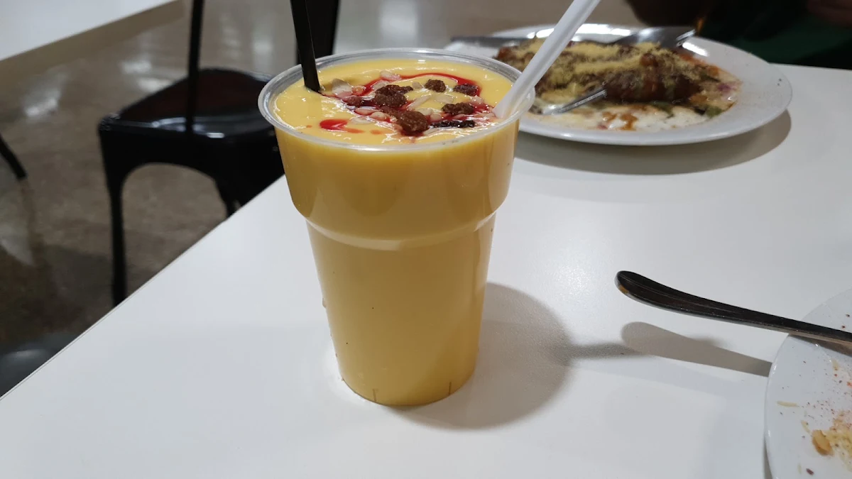 Mango Lassi, Chaat Junction