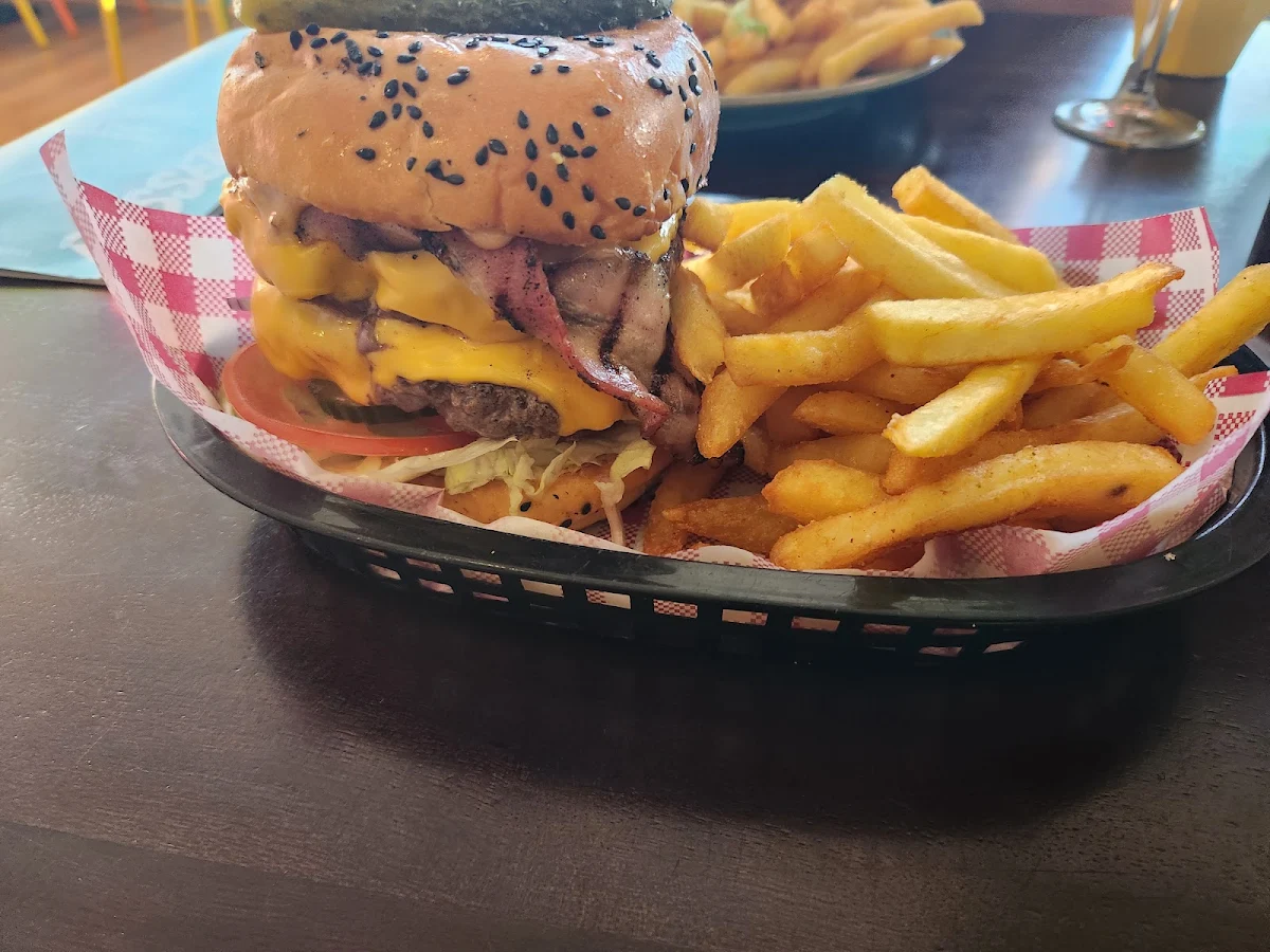 Trump Burger