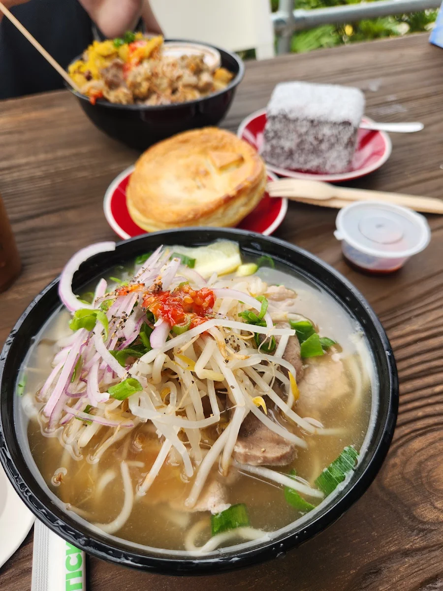 Highlights, Banh Mi Station bakery & cafe