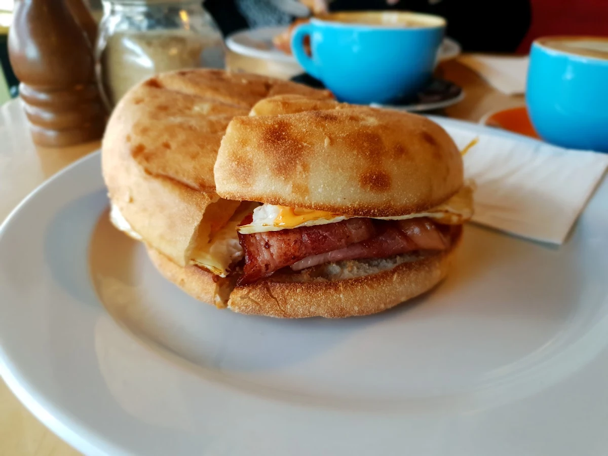 Bacon & Egg Turkish Roll