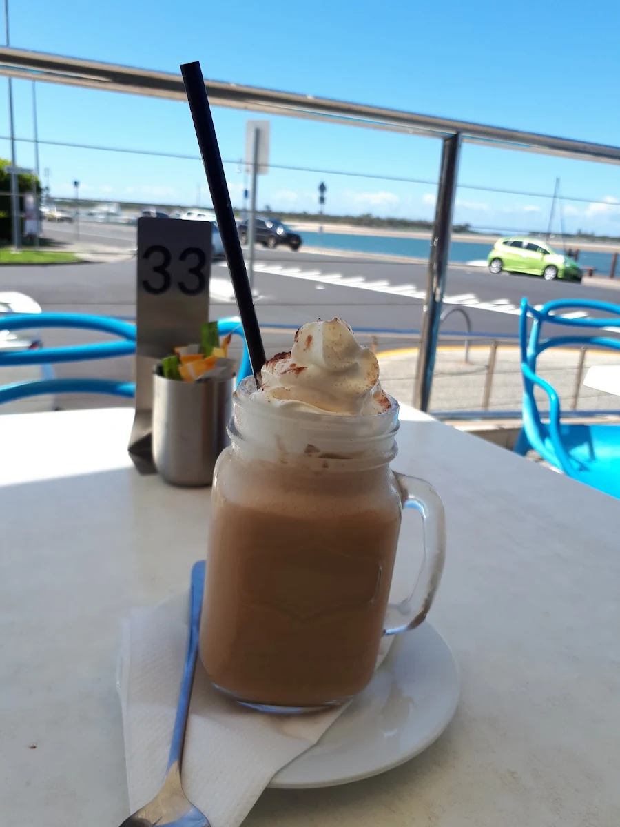 Highlights, Beach Cafe