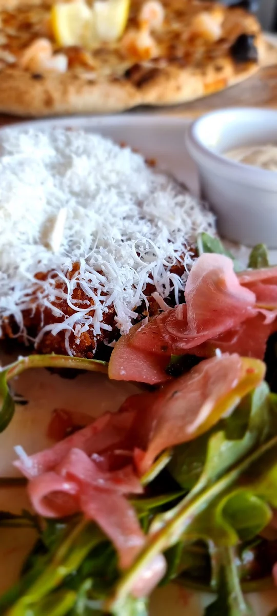 Highlights, Luce Bar e Cibo