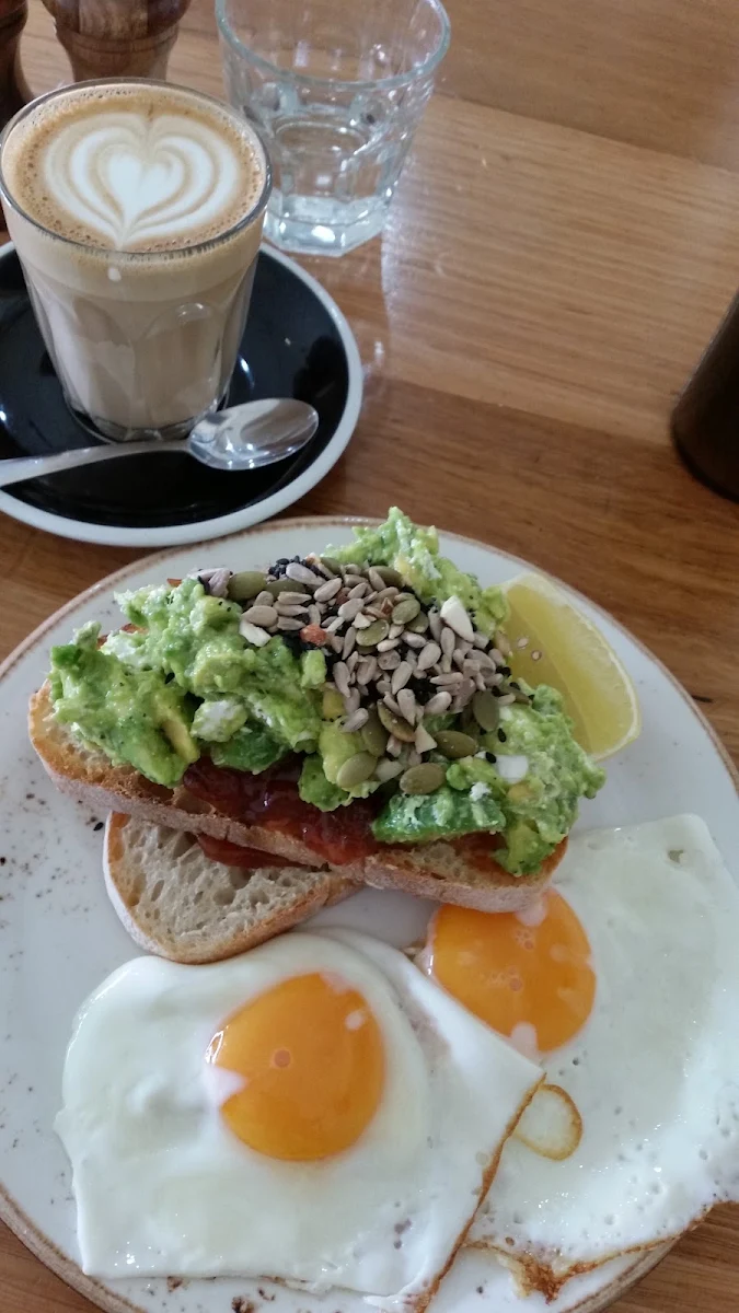 Tangy Smashed Avo