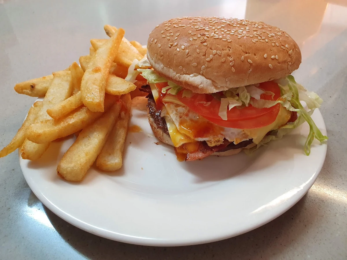 Highlights, Rusty's Lunchbar