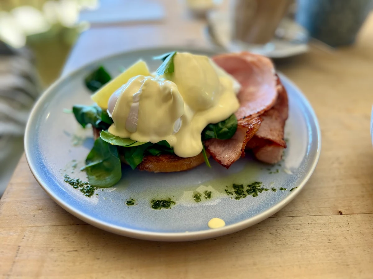 Egg Benedict, Sco & Co. and The Lifebuoy Cafe