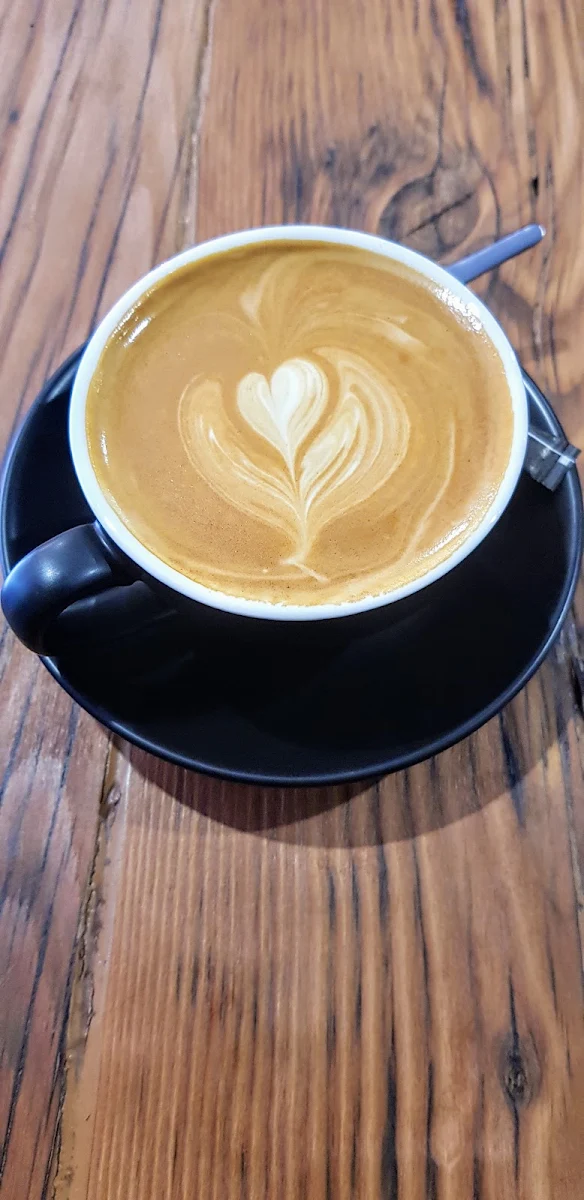 Flat White, Silo West