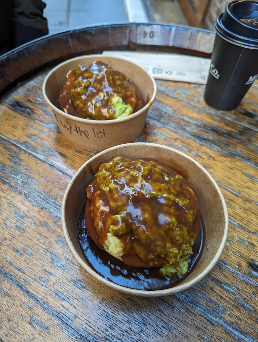 Pot Pie, Mia & Co