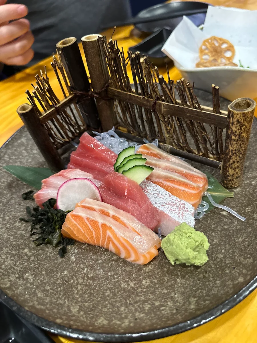 Assorted Sashimi 15, NishikiAN