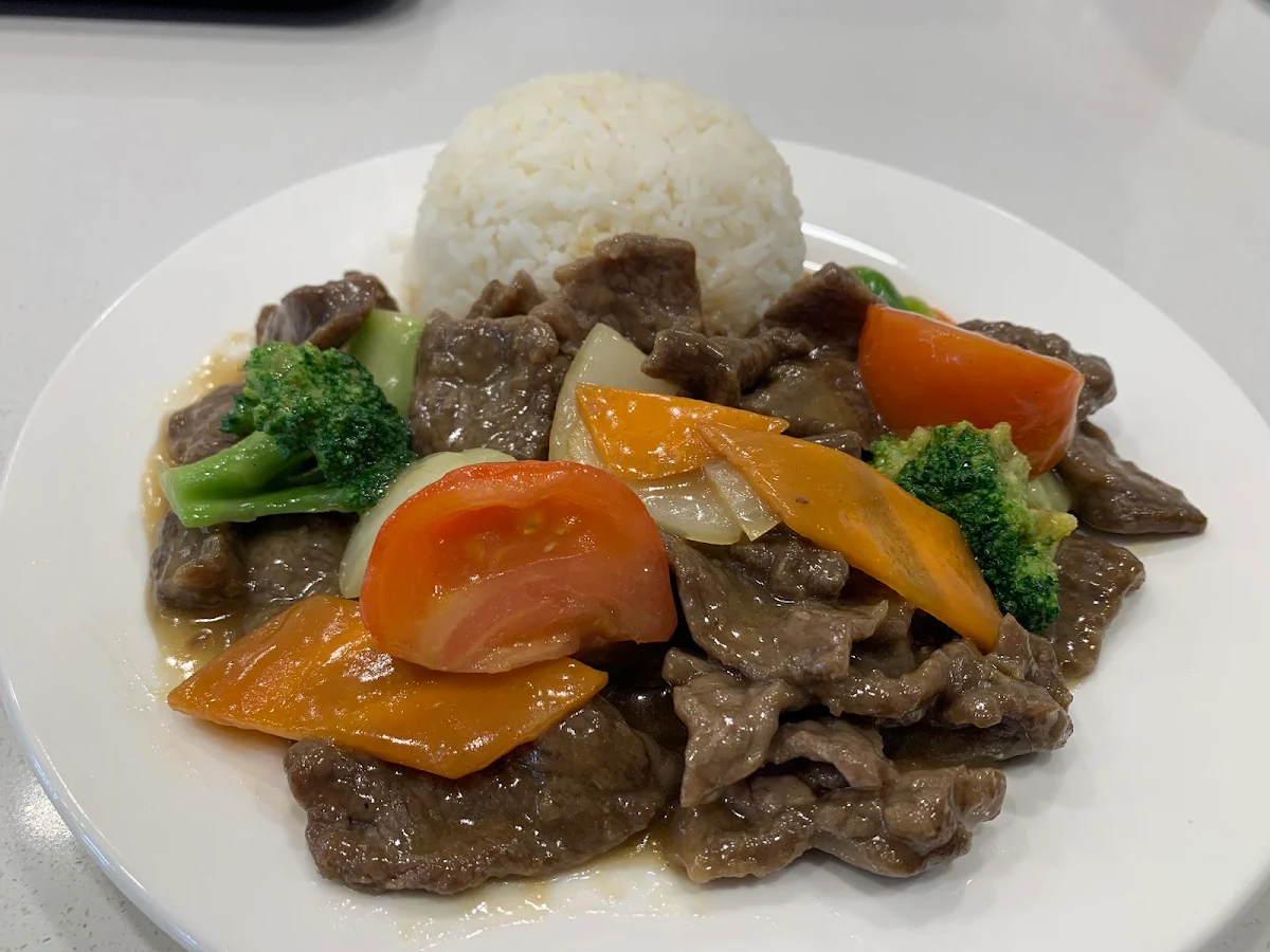Highlights, Noodle Paradise - Eastern Creek Quarter