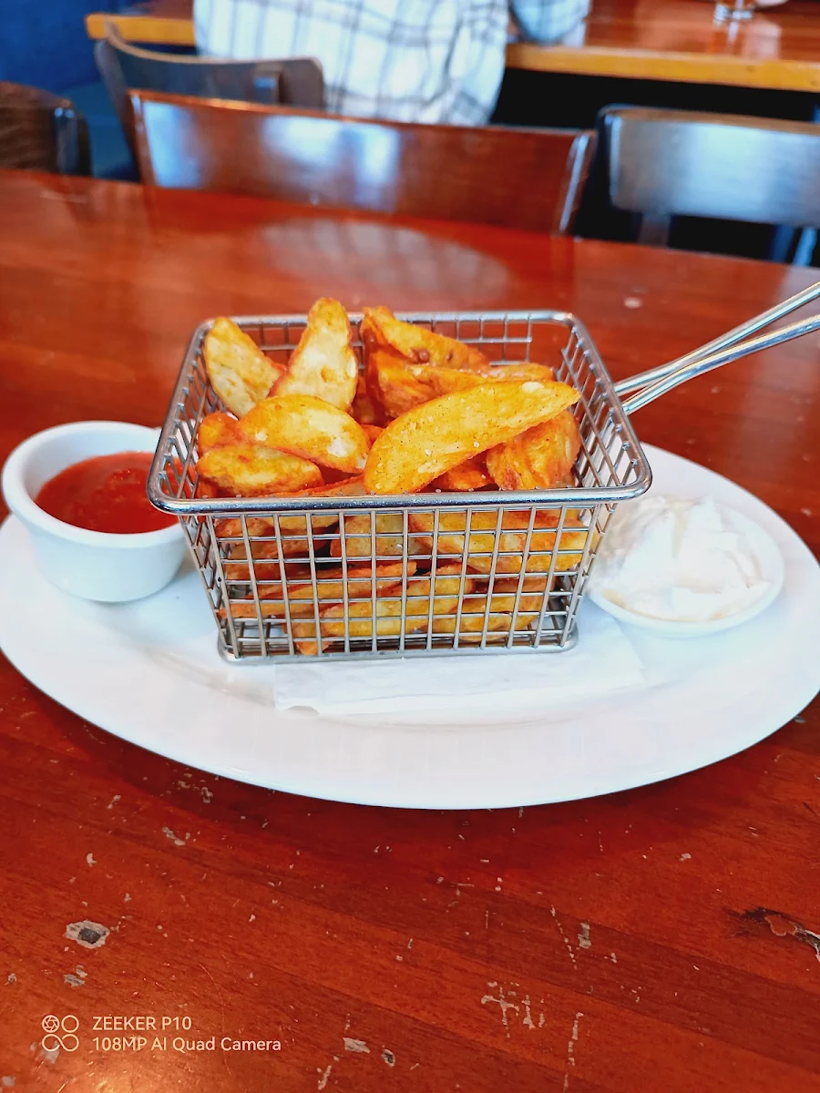 Wedge, The Grand Hotel - Frankston