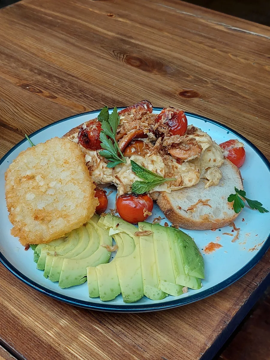 Chorizo with Cherry Tomato & Scramble on Toast