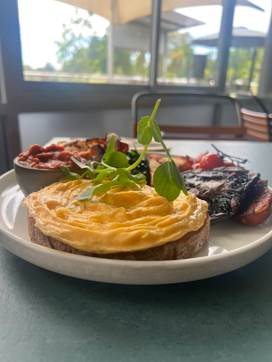 Chilli Scrambled Eggs, Whitby Bendigo