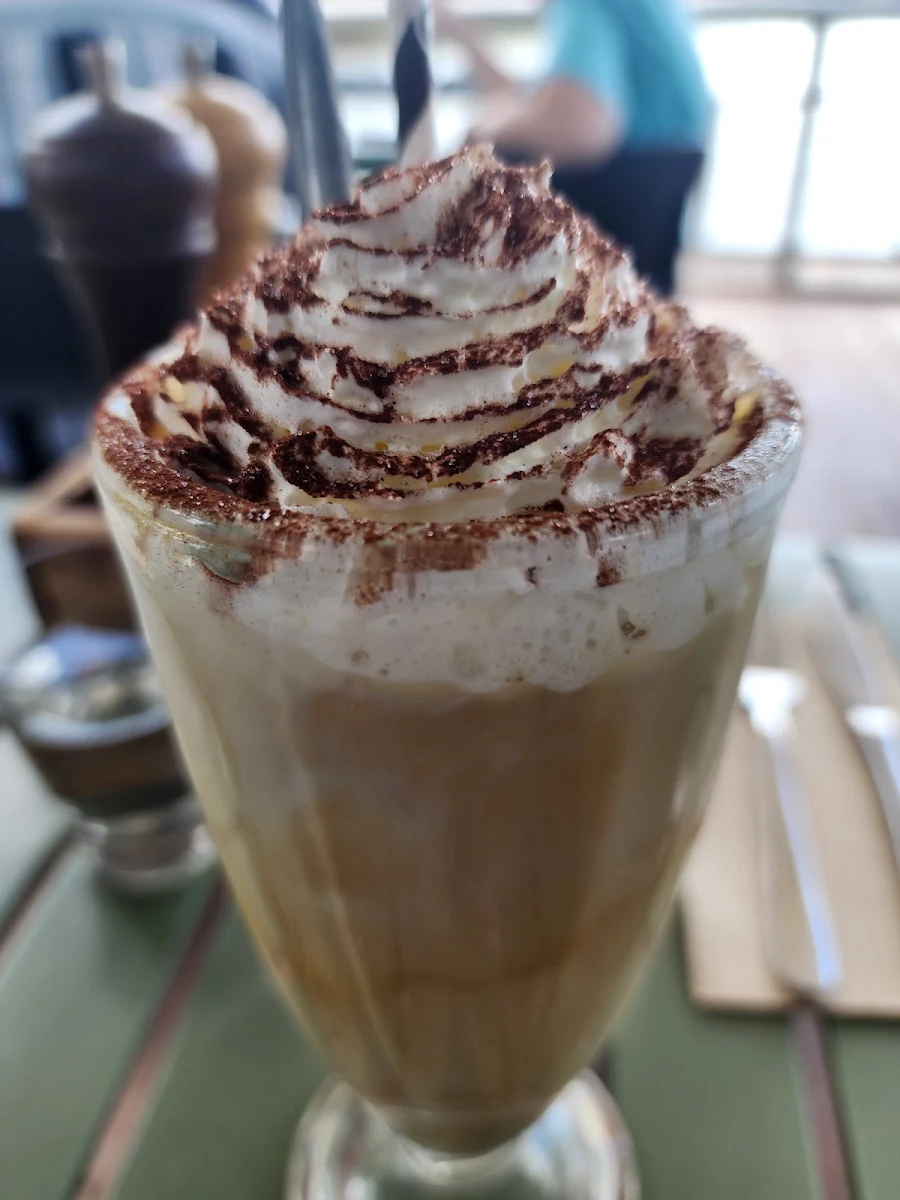 Iced Coffee, Whitby Bendigo