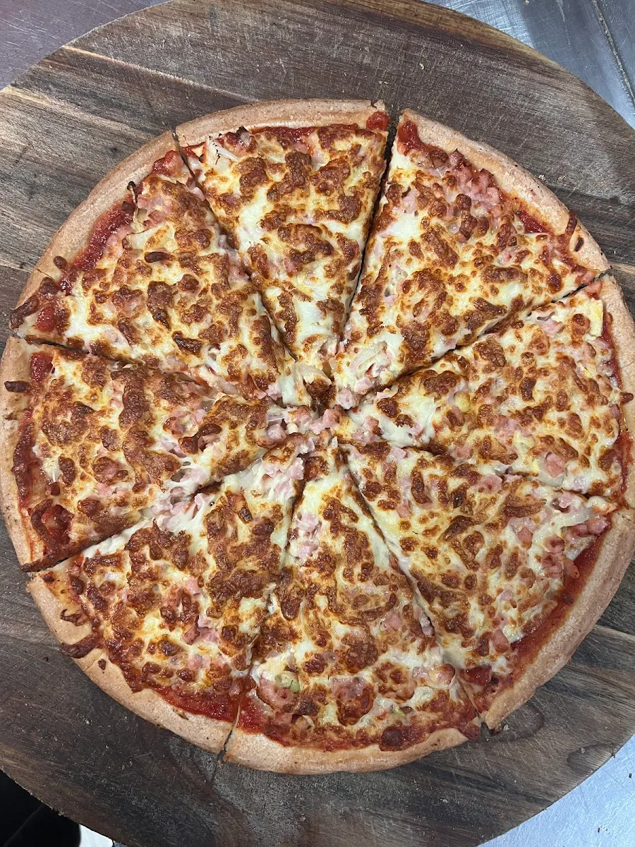 Aussi Pizza