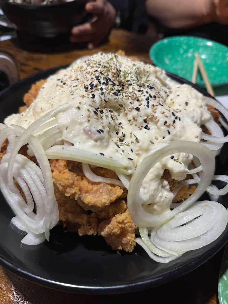 Fried Chicken with Creamy Onion