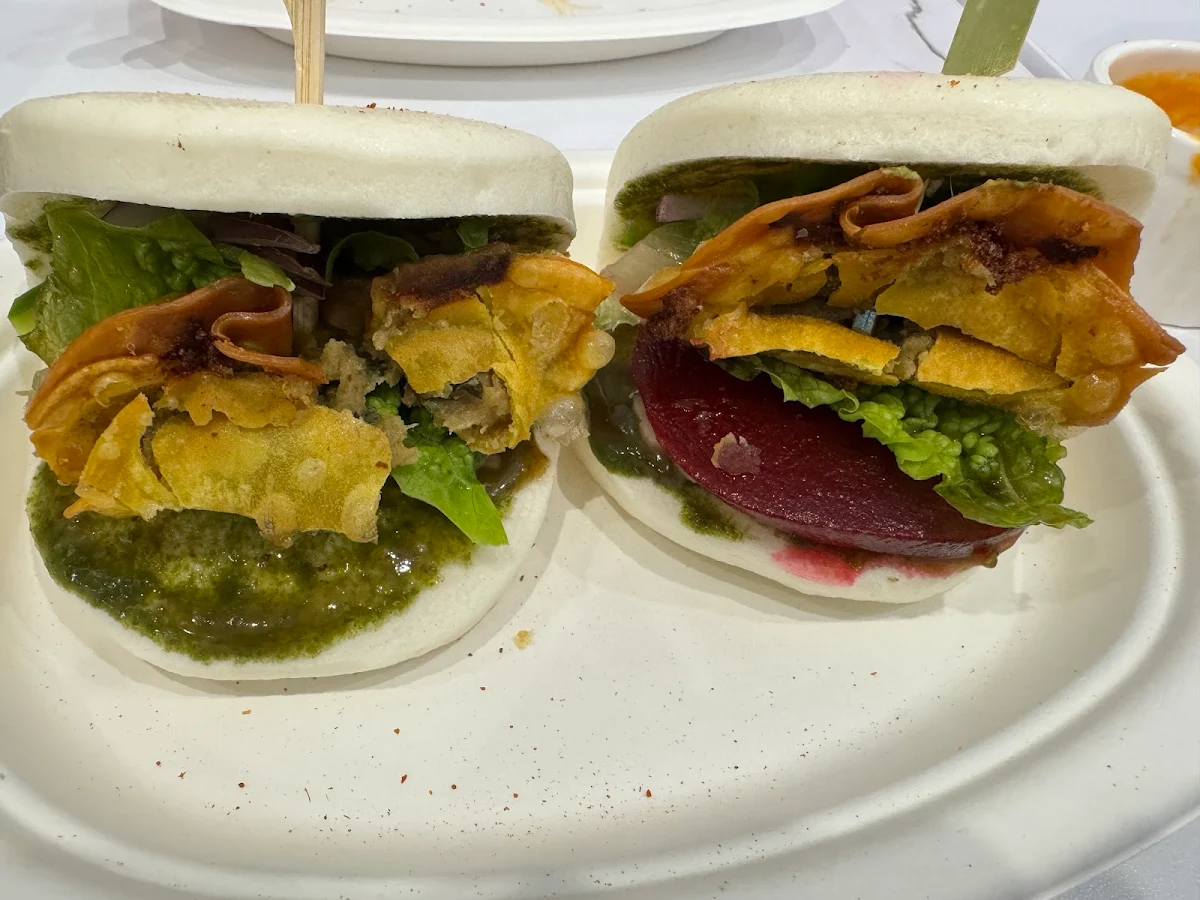 Momo Burger