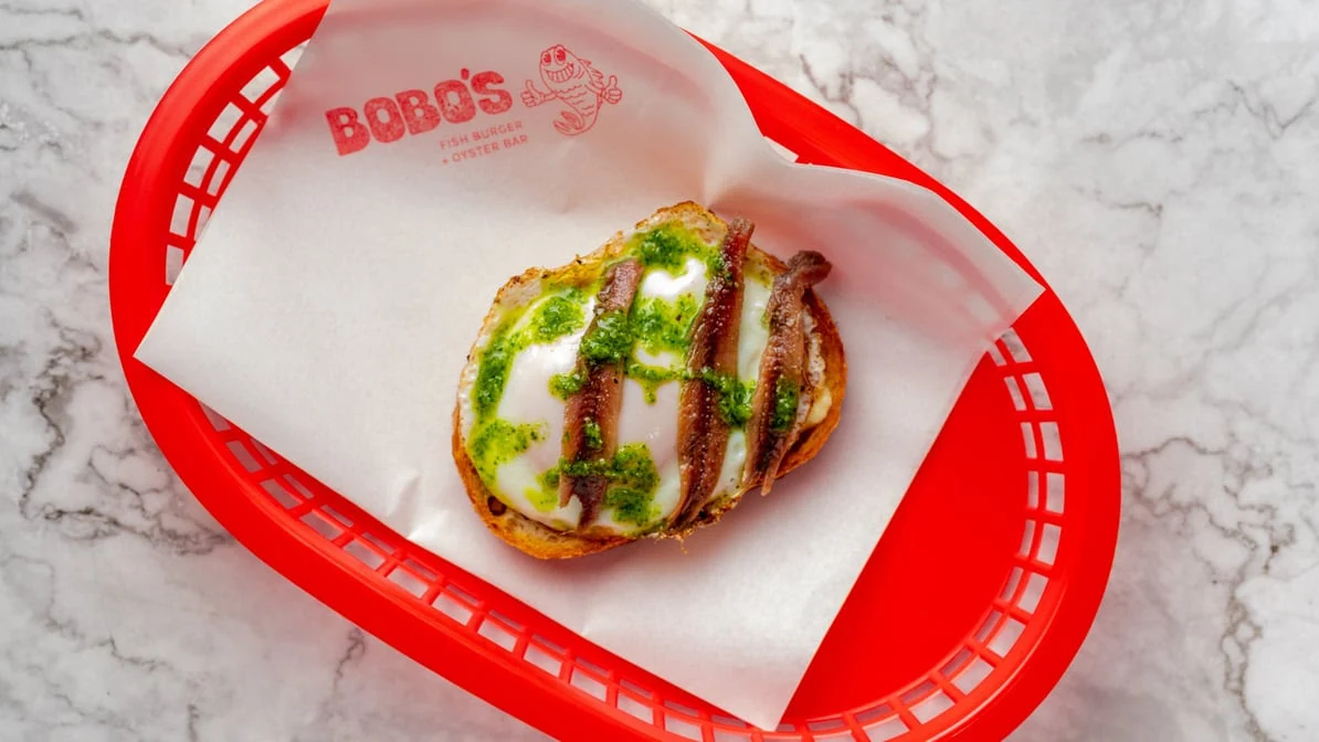 Highlights, Bobo's Fish Burger & Oyster Bar