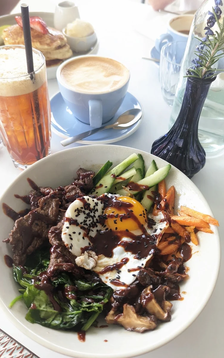 Bibimbab, early birds cafe