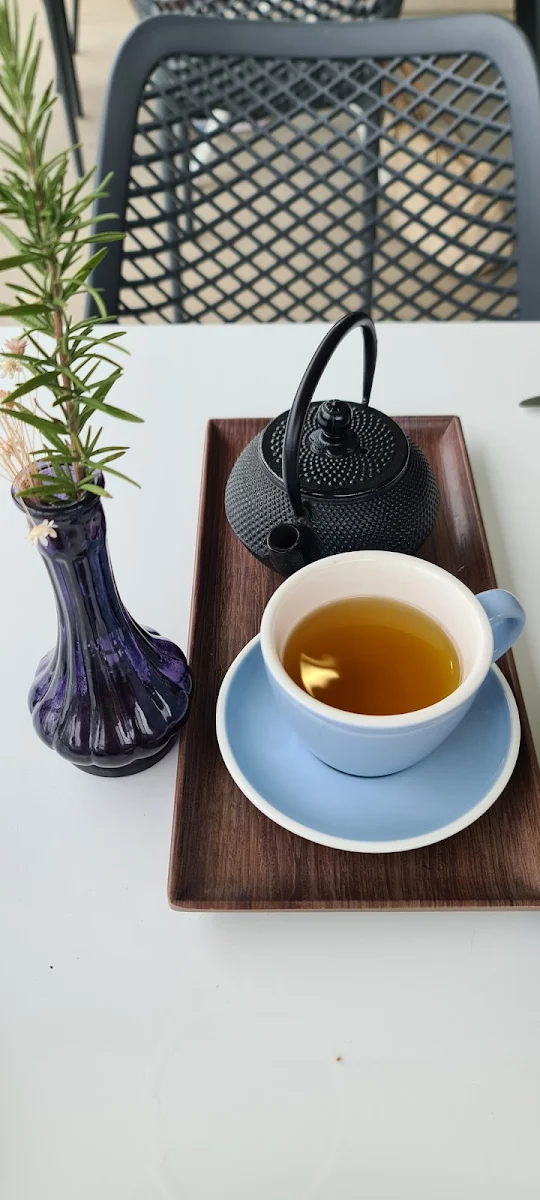 Peppermint Tea, early birds cafe