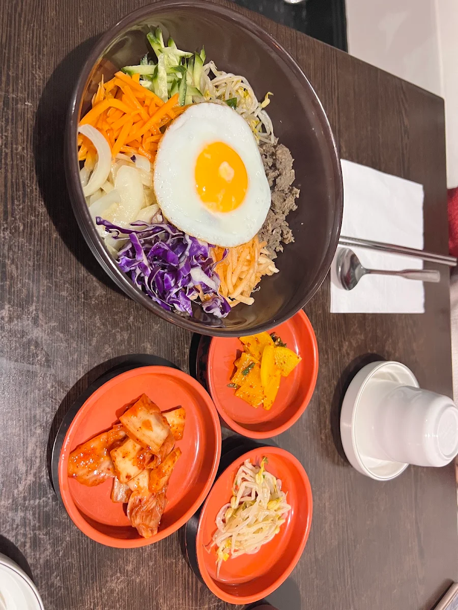 Highlights, Sushi Gallery