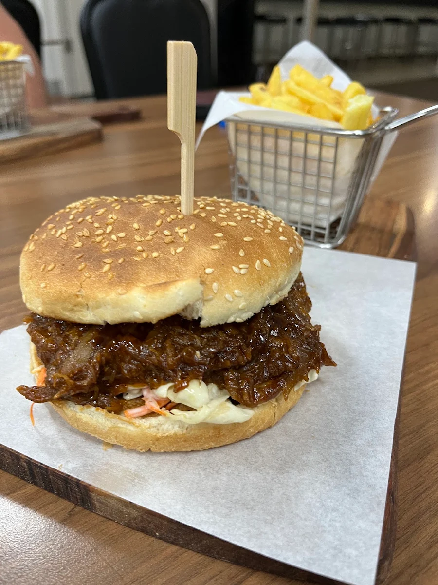 Pulled Pork Burger, Last Chance Tavern