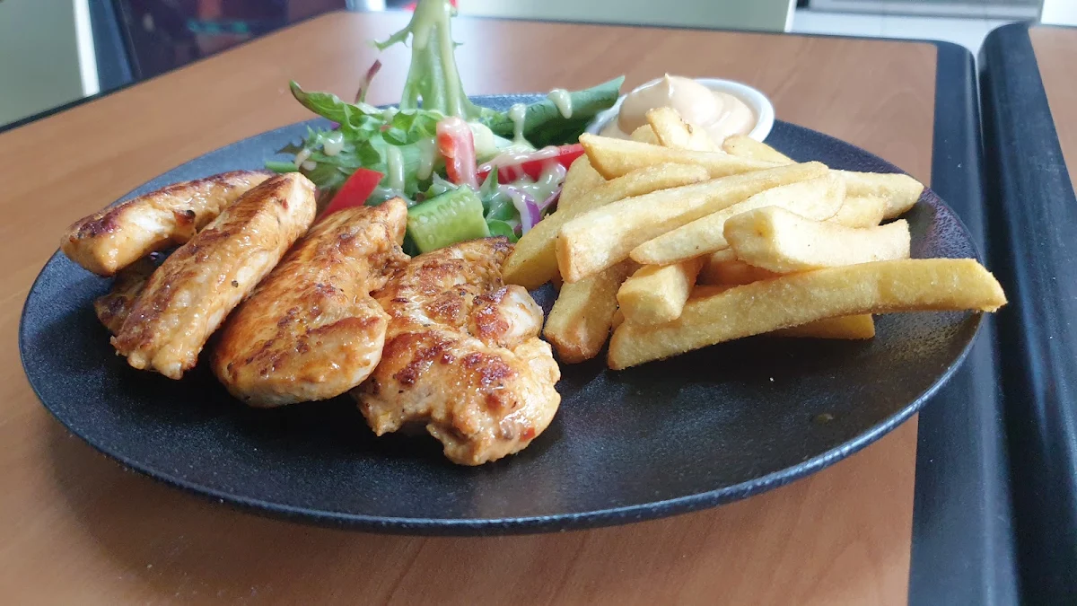 Chips & Tomato Sauce, Halal Food Treasure Cafe