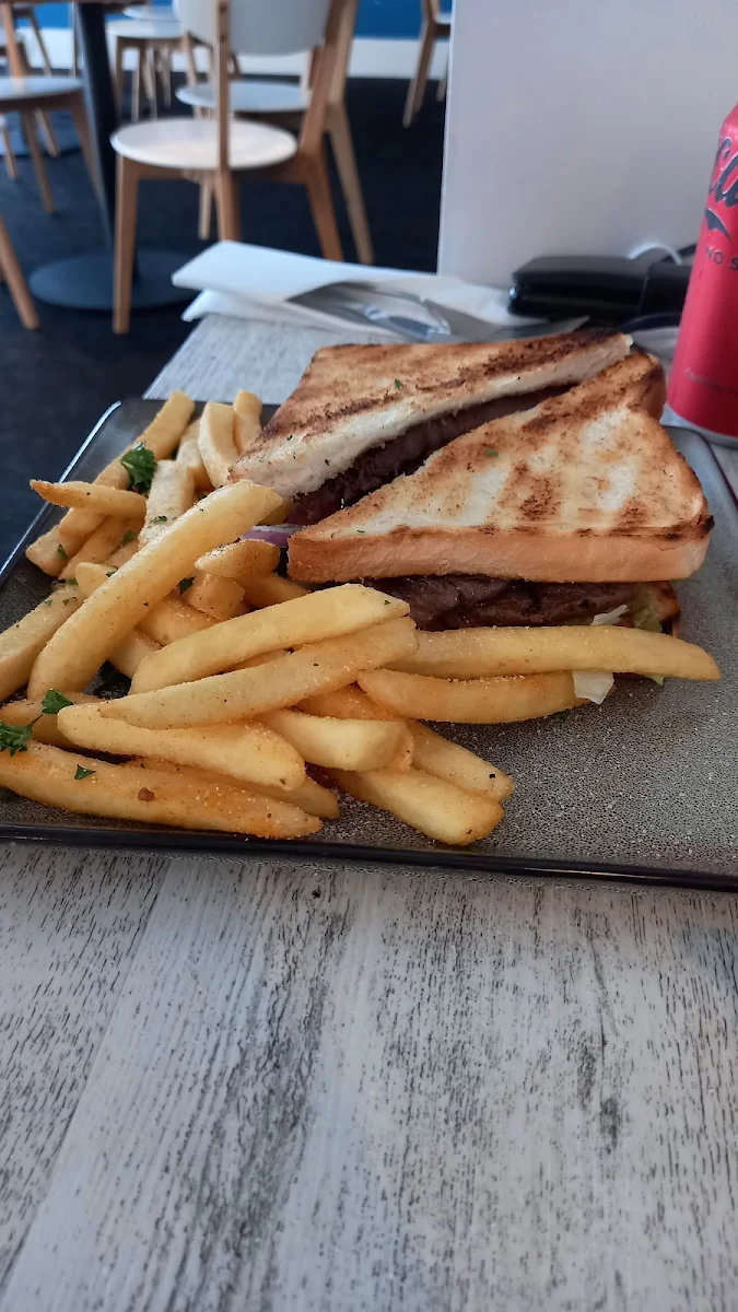 20 Steak Sandwich