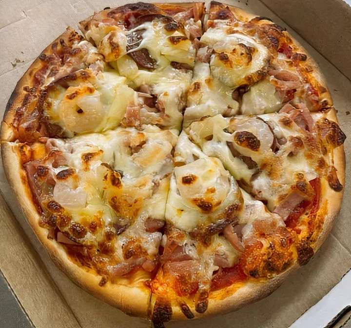Highlights, Mediterranean Pizzeria